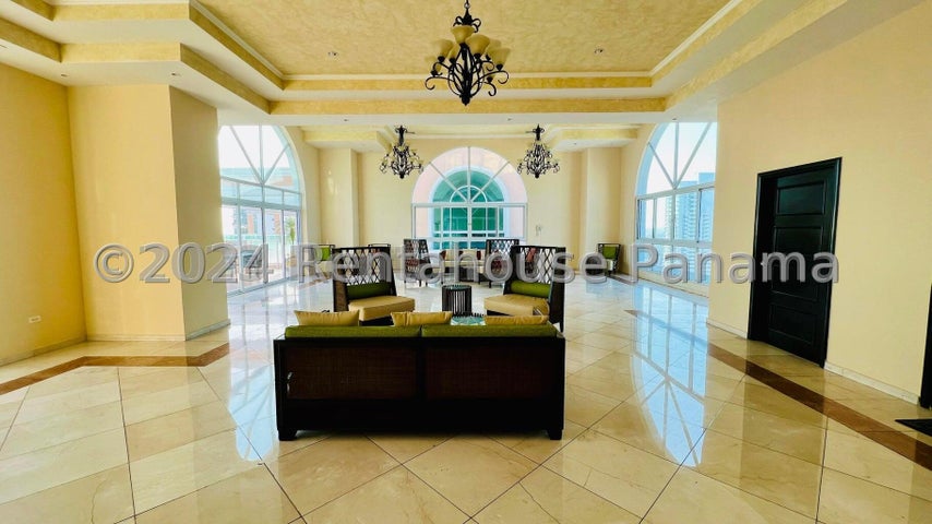 Beautiful Apartment in Avenida Balboa